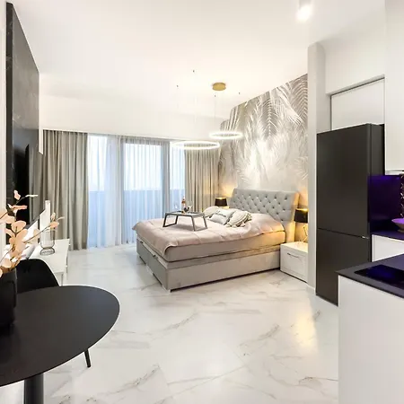 Apartamento Ans Hanza Tower No 524 - Swimming Pool, Sauna, Jacuzzi, Viewing Terrace Estetino