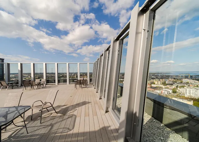 Ans Hanza Tower No 524 - Swimming Pool, Sauna, Jacuzzi, Viewing Terrace Daire