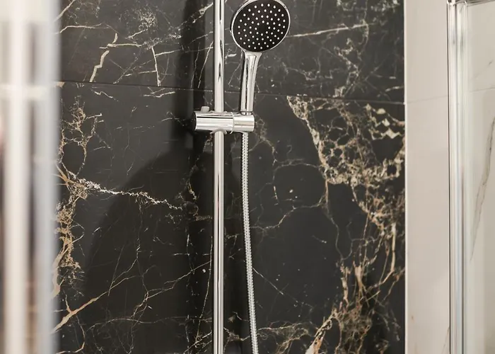 Daire Ans Hanza Tower No 524 - Swimming Pool, Sauna, Jacuzzi, Viewing Terrace *